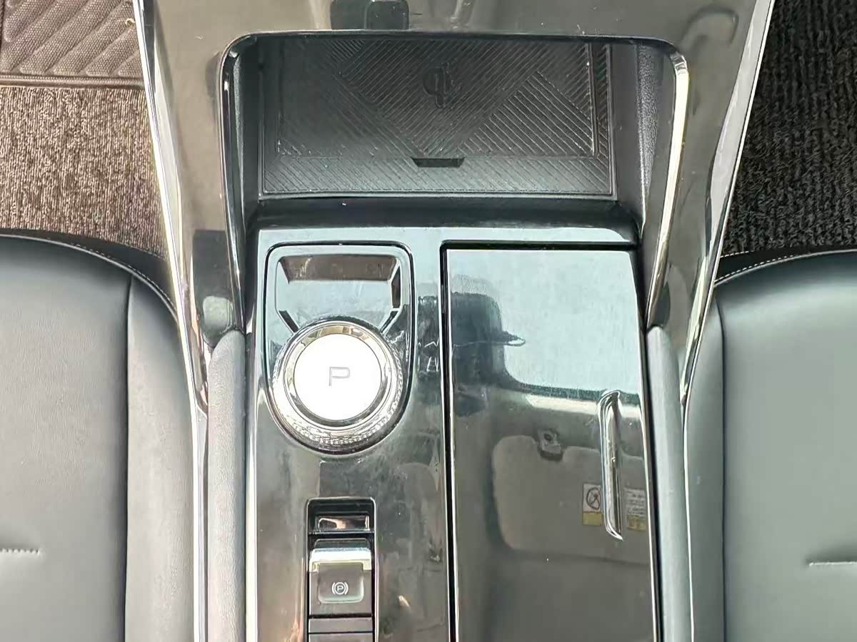 Haval Haval H6 1.5 л 2022 г. Чёрный, пробег 46000 км