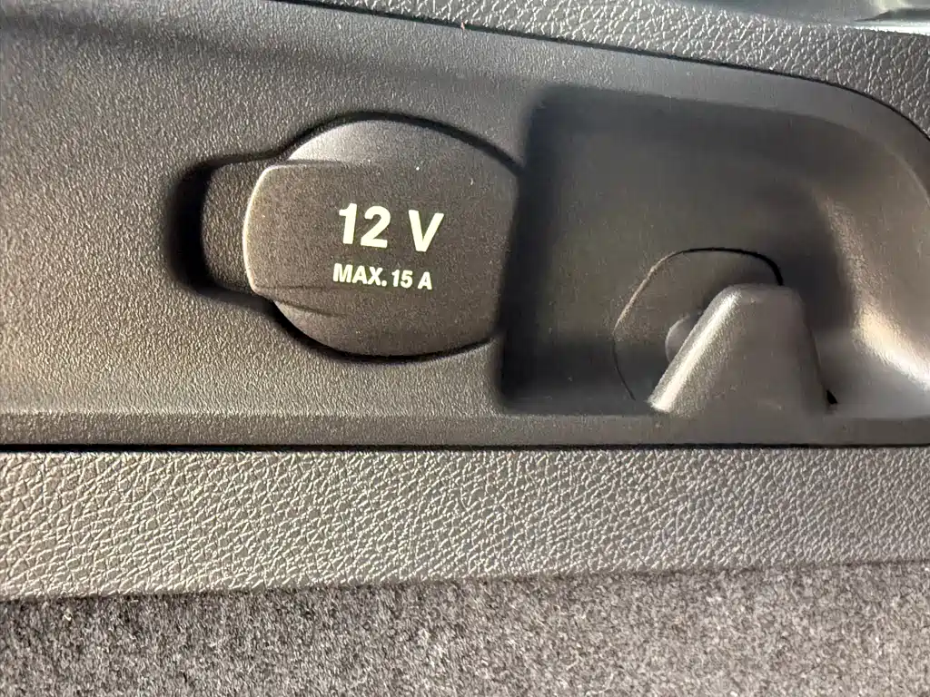 Mercedes-Benz GLC — миниатюра 9