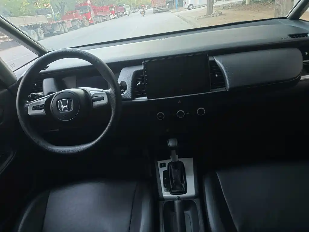 Honda Fit — миниатюра 5