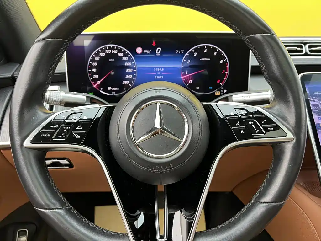 Mercedes-Benz S-Class — миниатюра 15