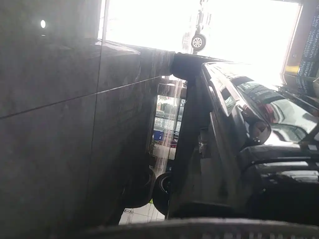 Audi Q5L — миниатюра 22