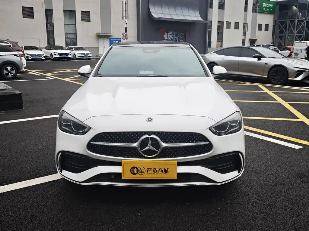 Mercedes-Benz C-Class — миниатюра 3