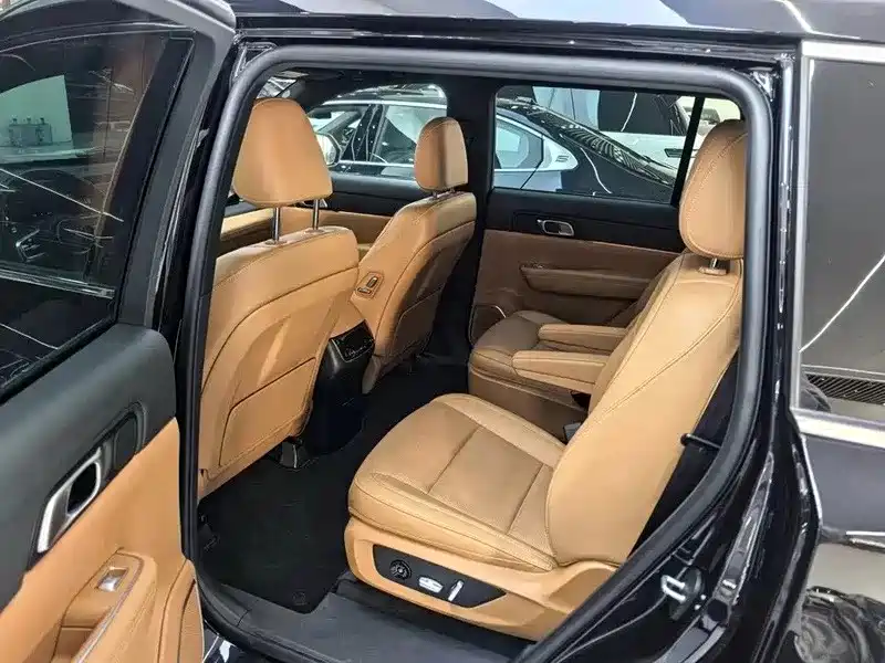 Li Auto Li ONE — миниатюра 7