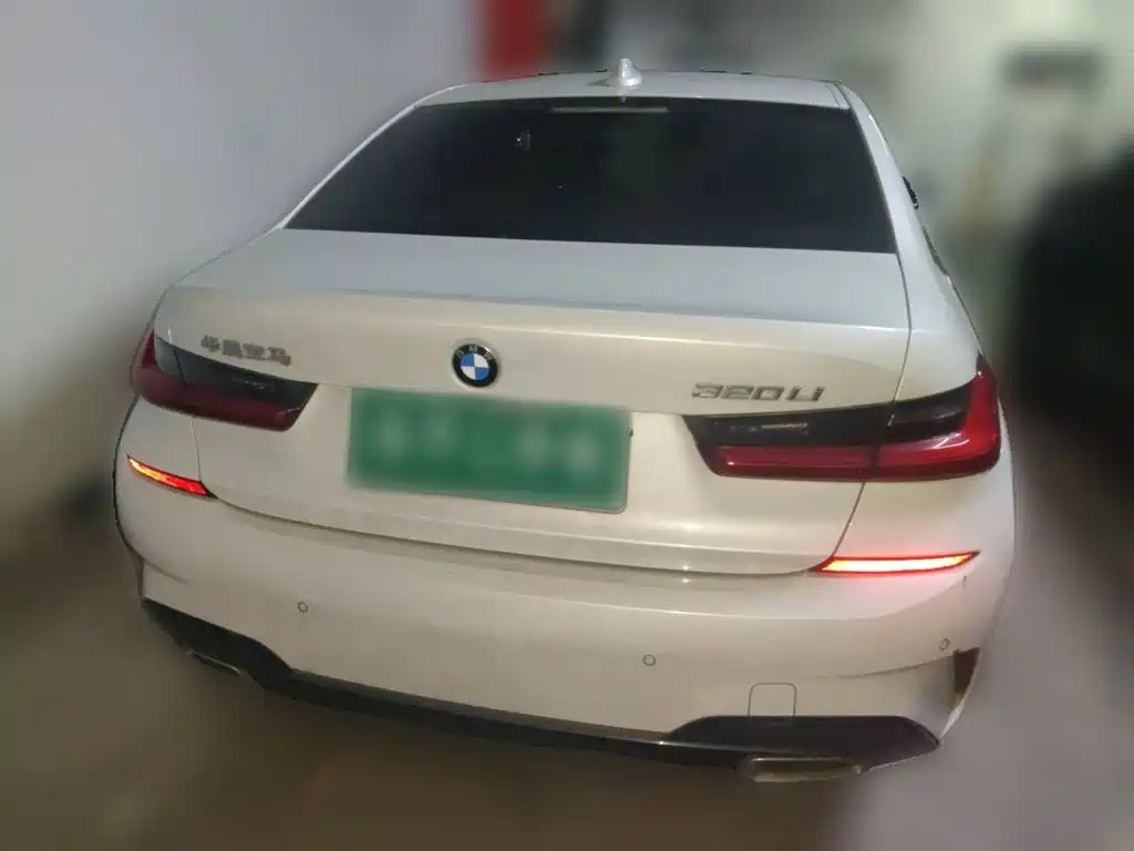 BMW 3 Series — миниатюра 3