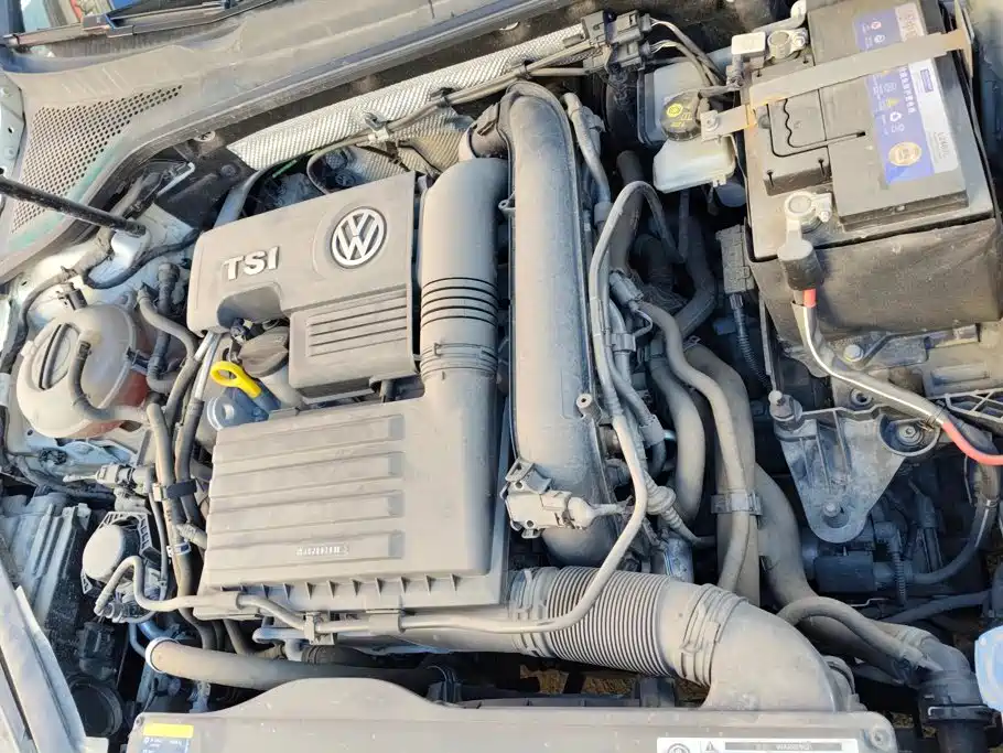 Volkswagen Golf — миниатюра 10