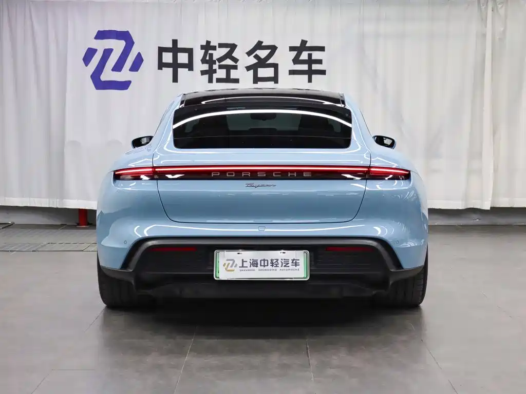 Porsche Taycan — миниатюра 4