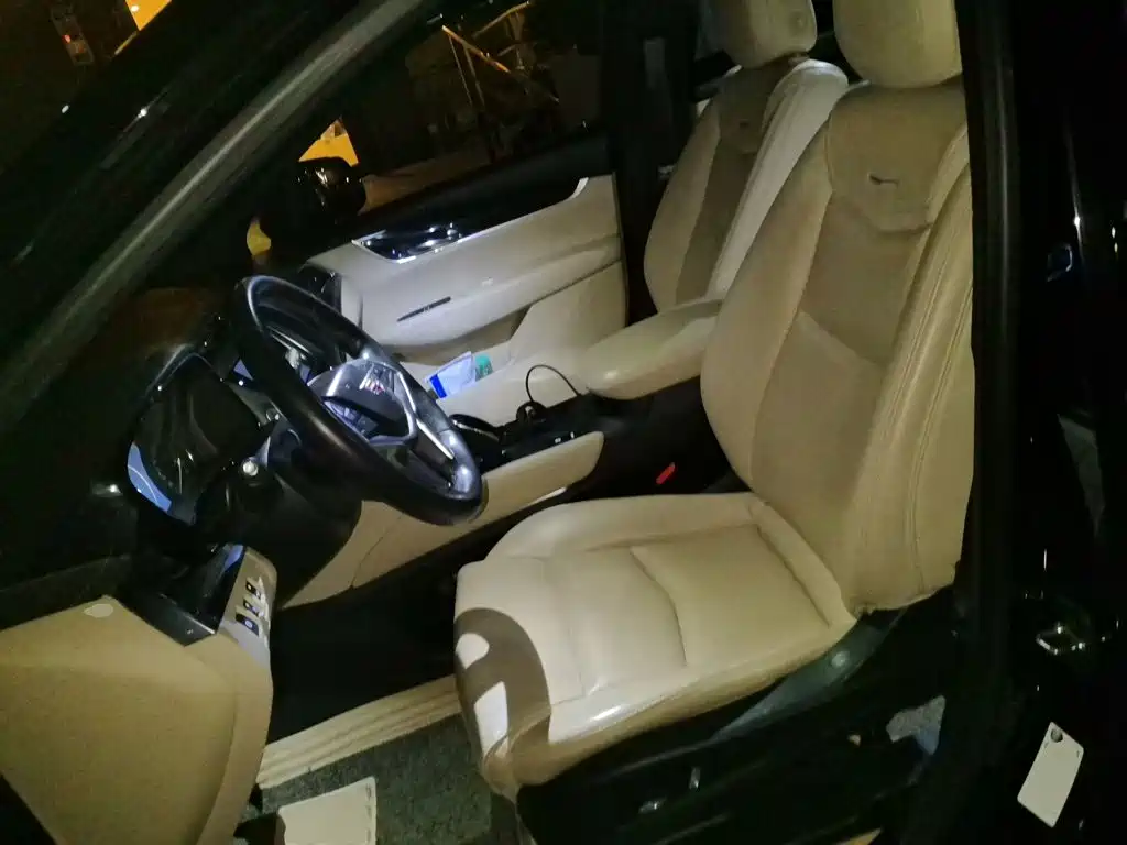 Cadillac XT5 — миниатюра 16