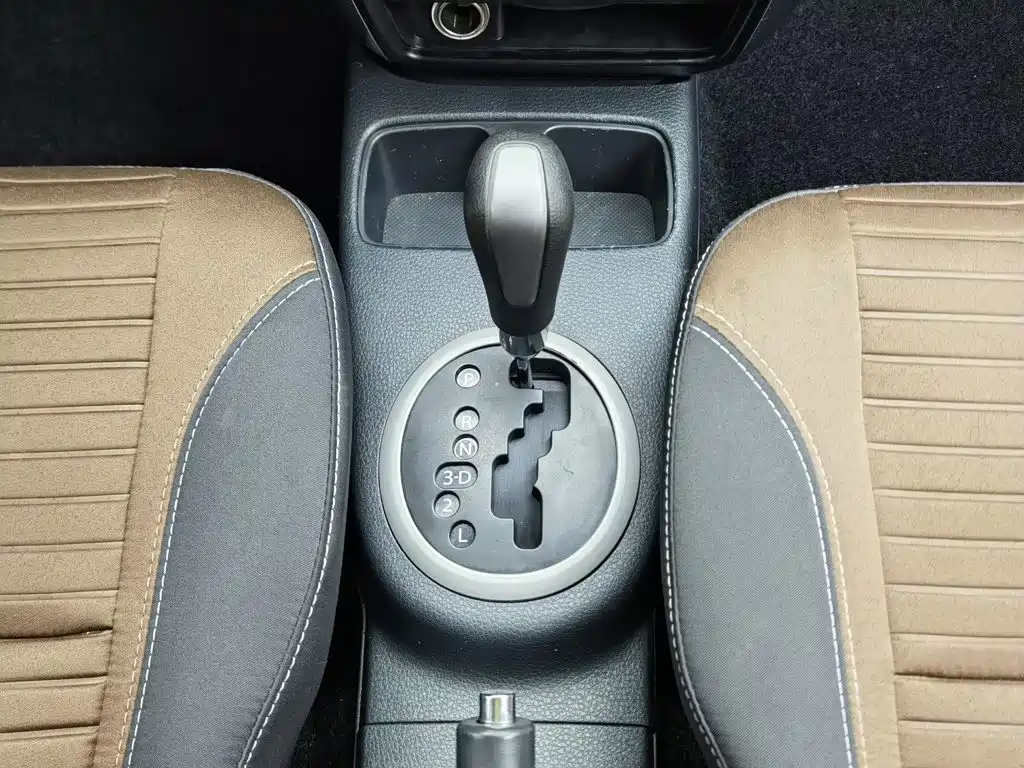 Suzuki SX4 — миниатюра 13