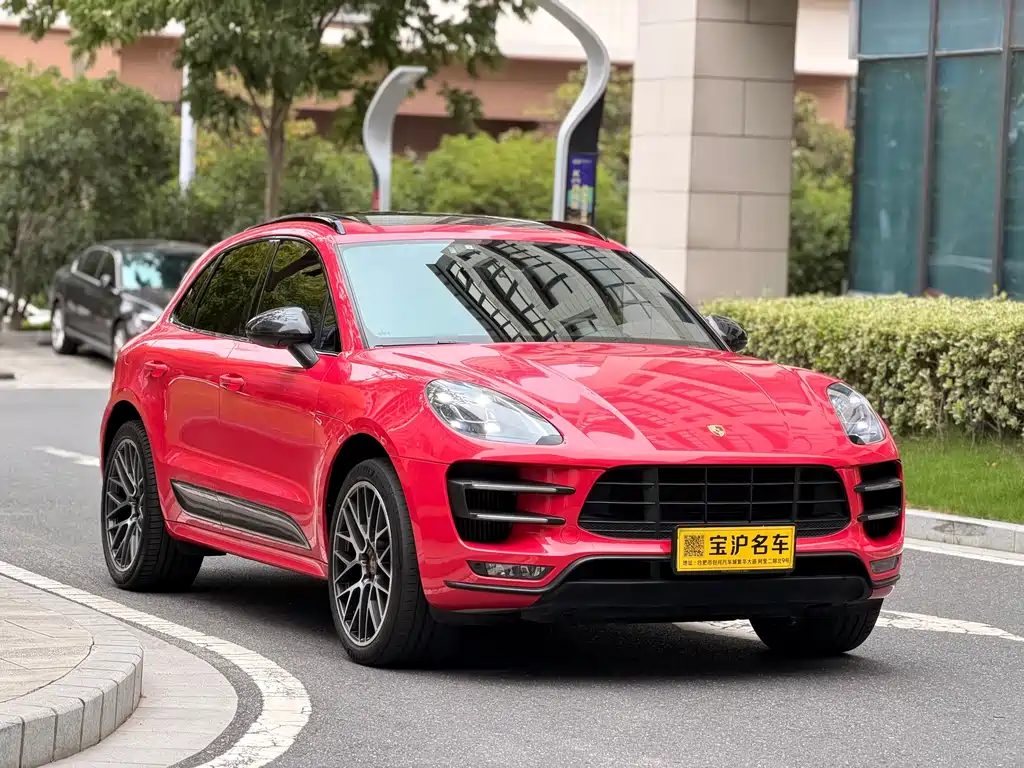 Porsche Macan — миниатюра 3