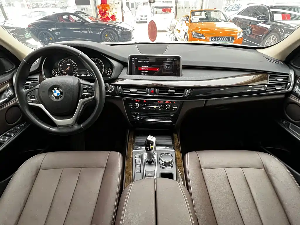 BMW X5 (Import) — миниатюра 21