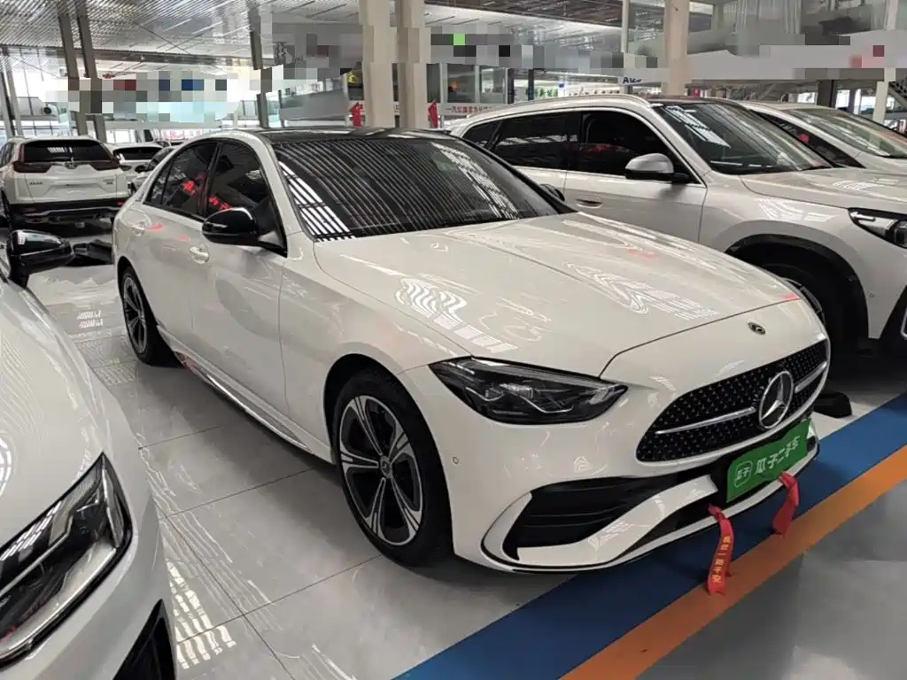 Mercedes-Benz C-Class — миниатюра 4