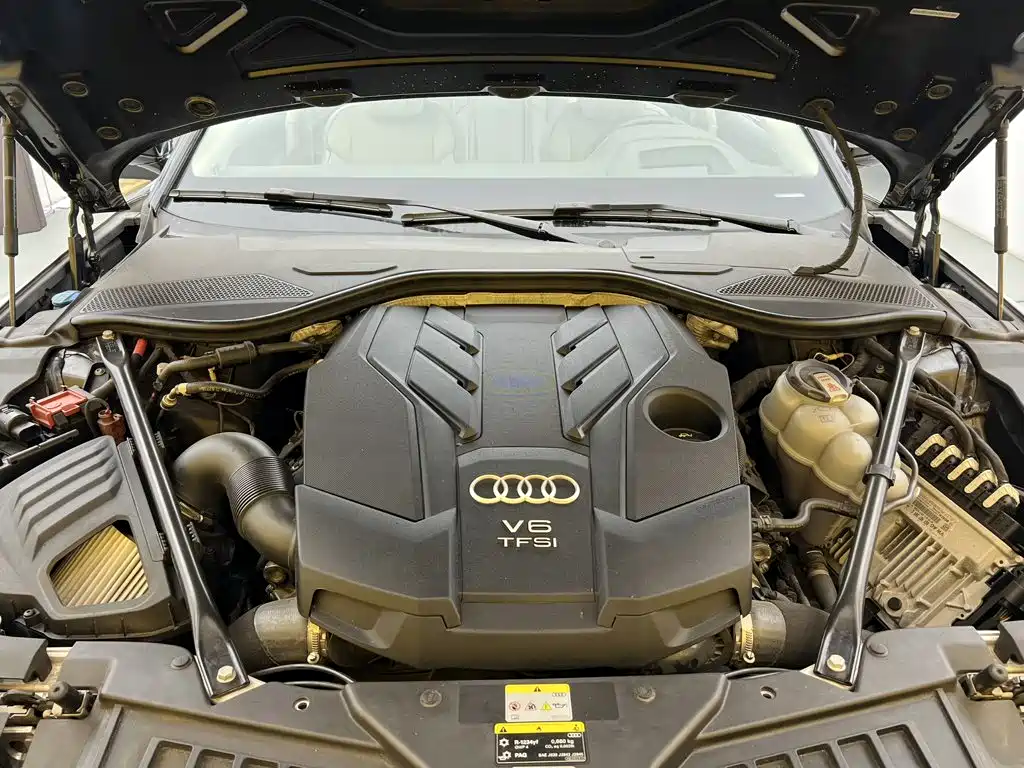 Audi A8 — миниатюра 11