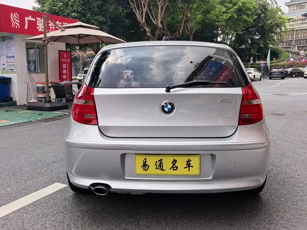 BMW 1 Series (Import) — миниатюра 5