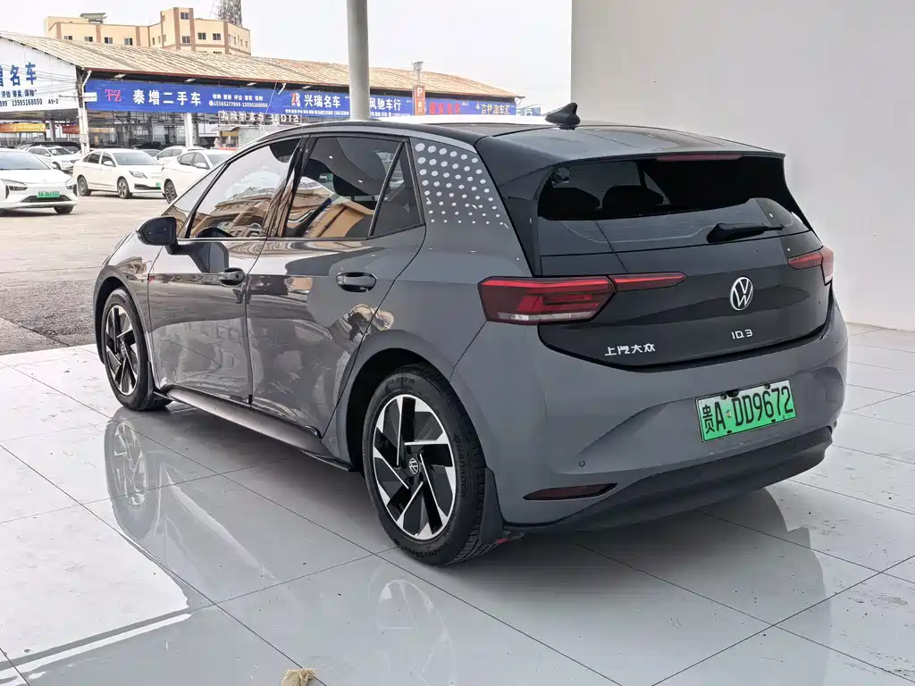 Volkswagen ID.3 — миниатюра 6