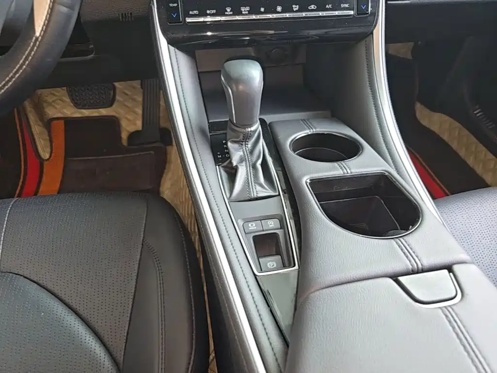 Toyota Avalon — миниатюра 14