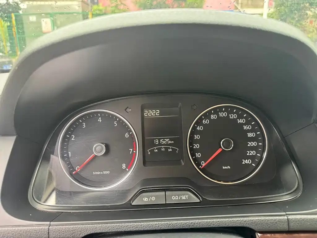 Volkswagen Lavida — миниатюра 13
