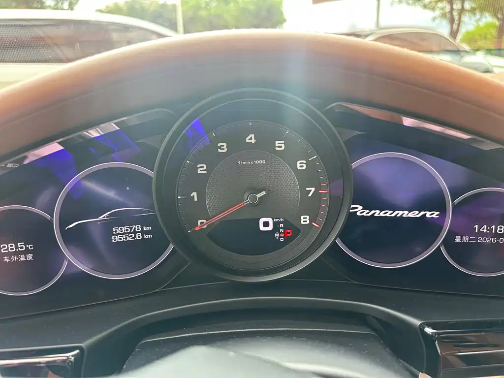 Porsche Panamera — миниатюра 9
