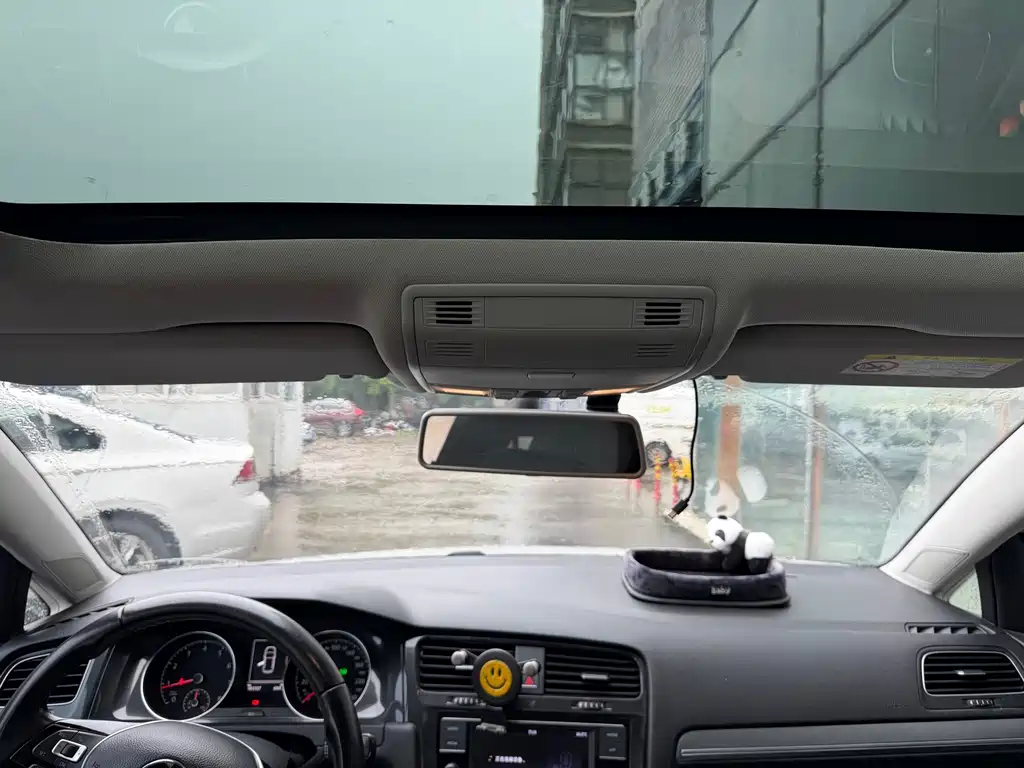 Volkswagen Golf — миниатюра 8
