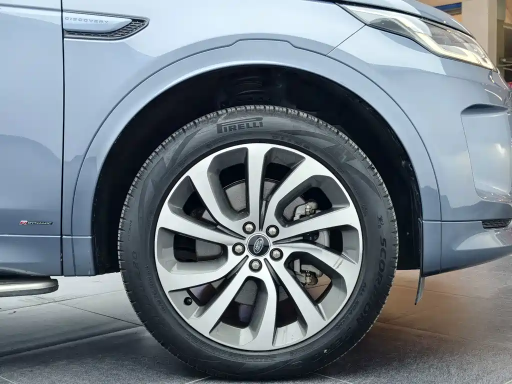 Land Rover Discovery Sport — миниатюра 8