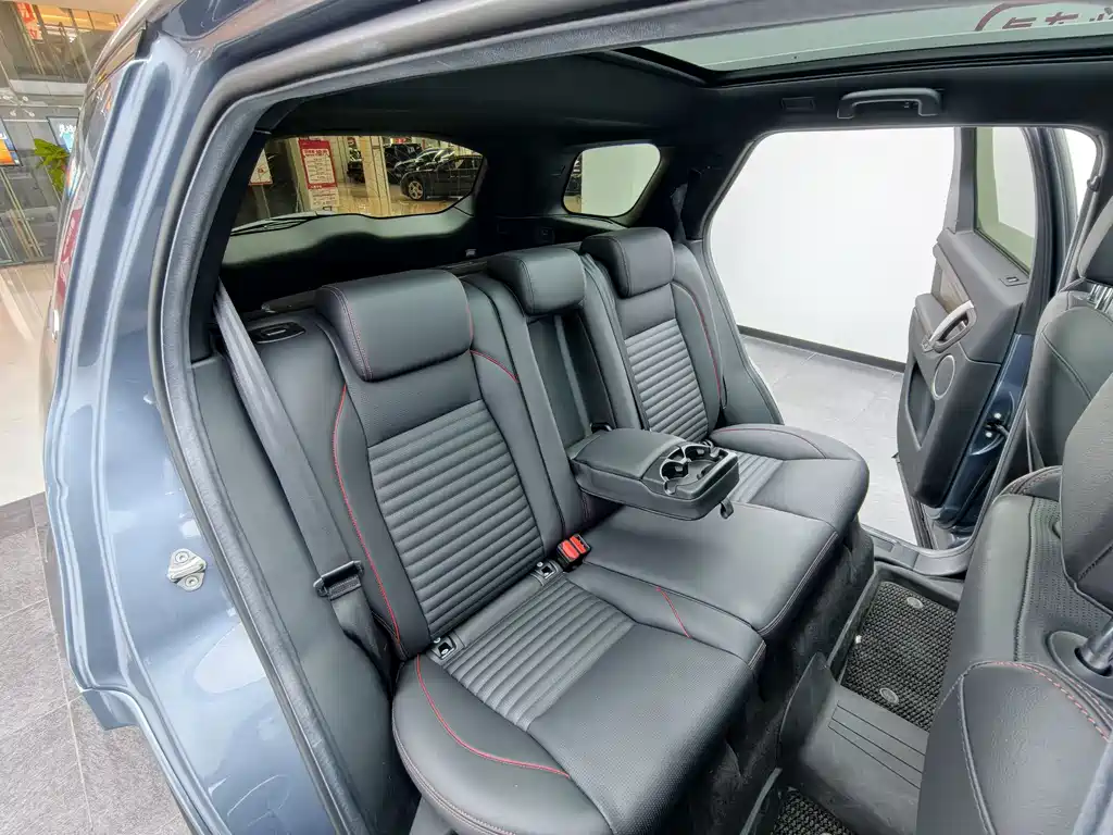Land Rover Discovery Sport — миниатюра 22