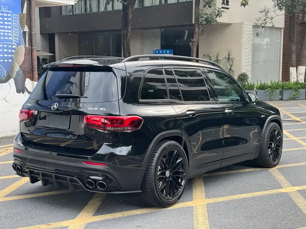 Mercedes-Benz GLB A MG 2022 AMG GLB 35 4MATIC
