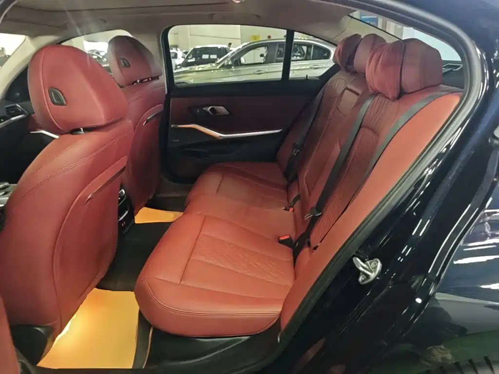 BMW 3 Series — миниатюра 17