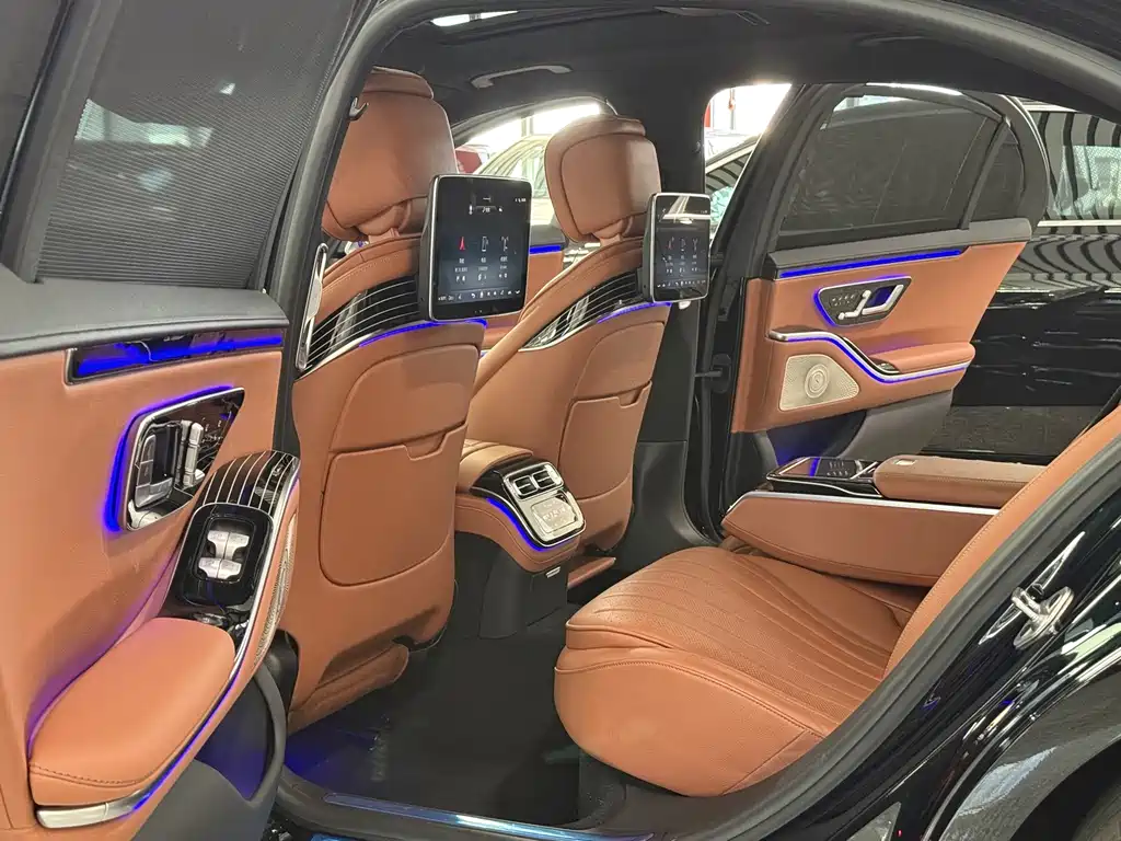 Mercedes-Benz S-Class — миниатюра 6