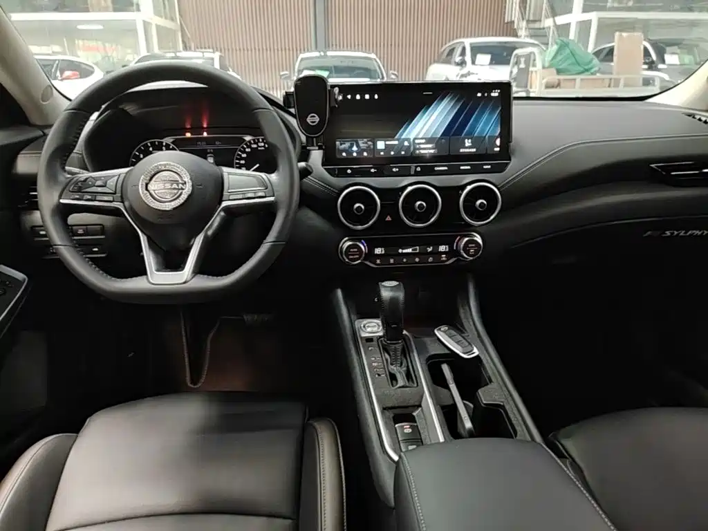 Nissan Sylphy — миниатюра 10