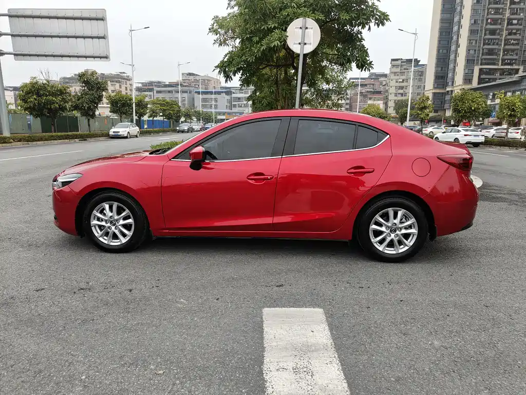 MAZDA 3 ANGKESAILA