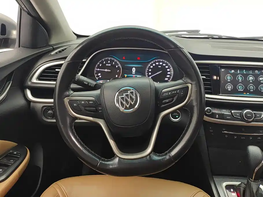 Buick Excelle — миниатюра 15
