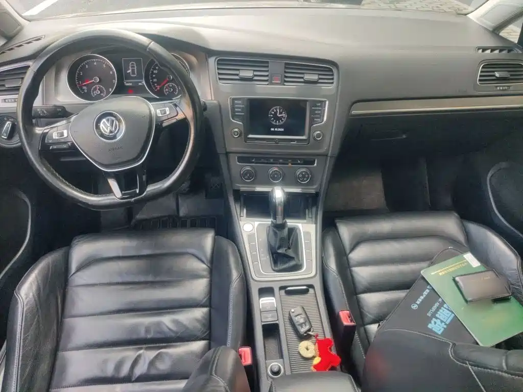 Volkswagen Golf — миниатюра 5