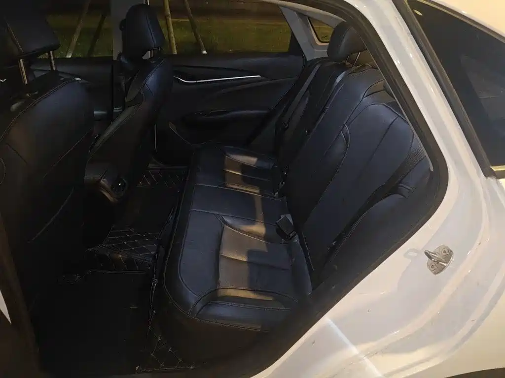 Buick Excelle — миниатюра 18