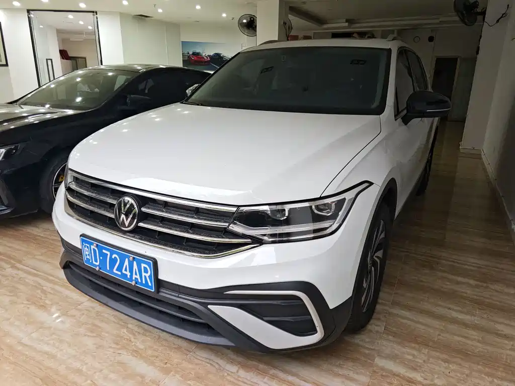 Volkswagen Tiguan L 2024