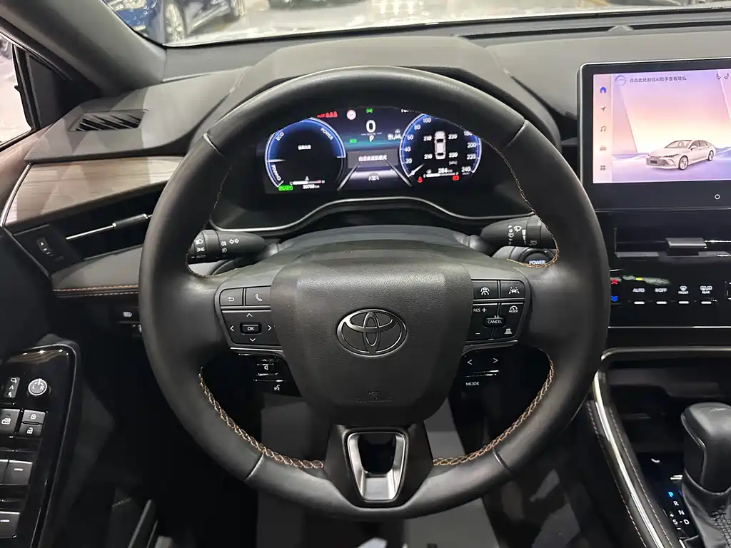 Toyota Avalon — миниатюра 6