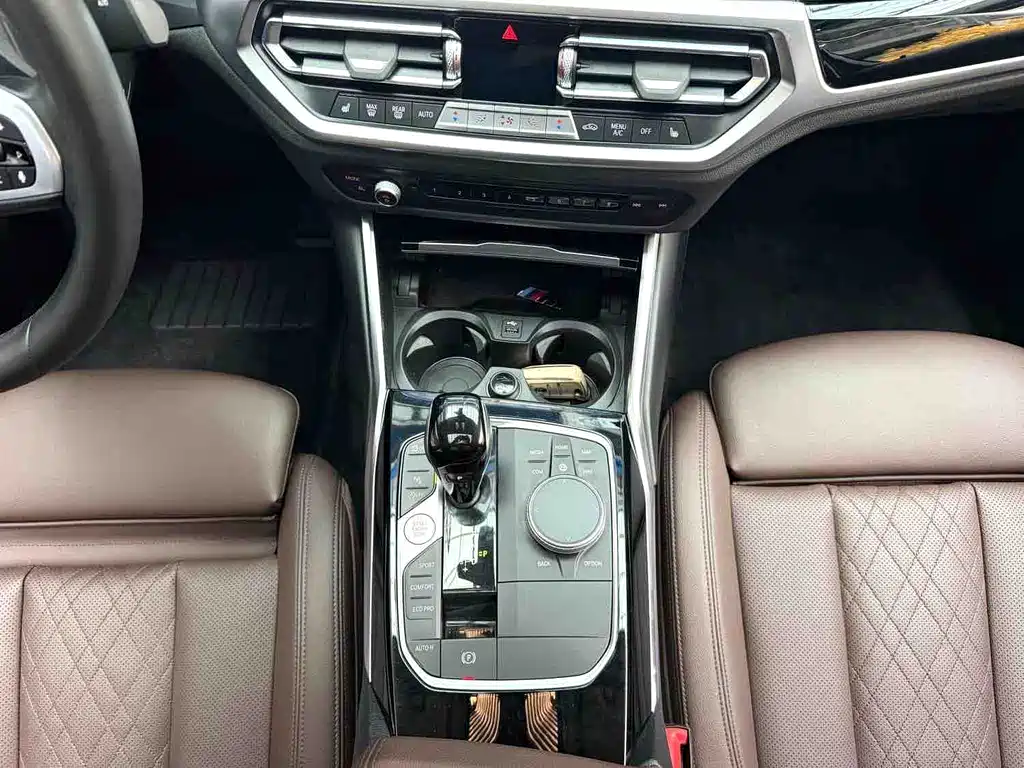 BMW 3 Series — миниатюра 9