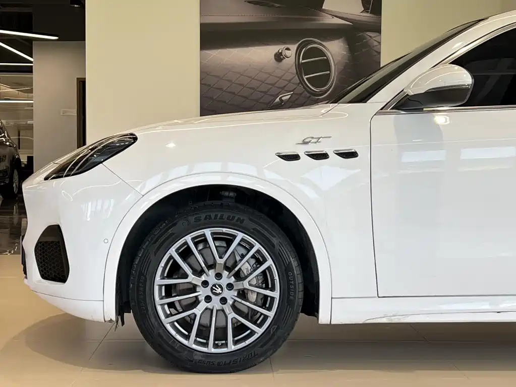 Maserati Grecale — миниатюра 4