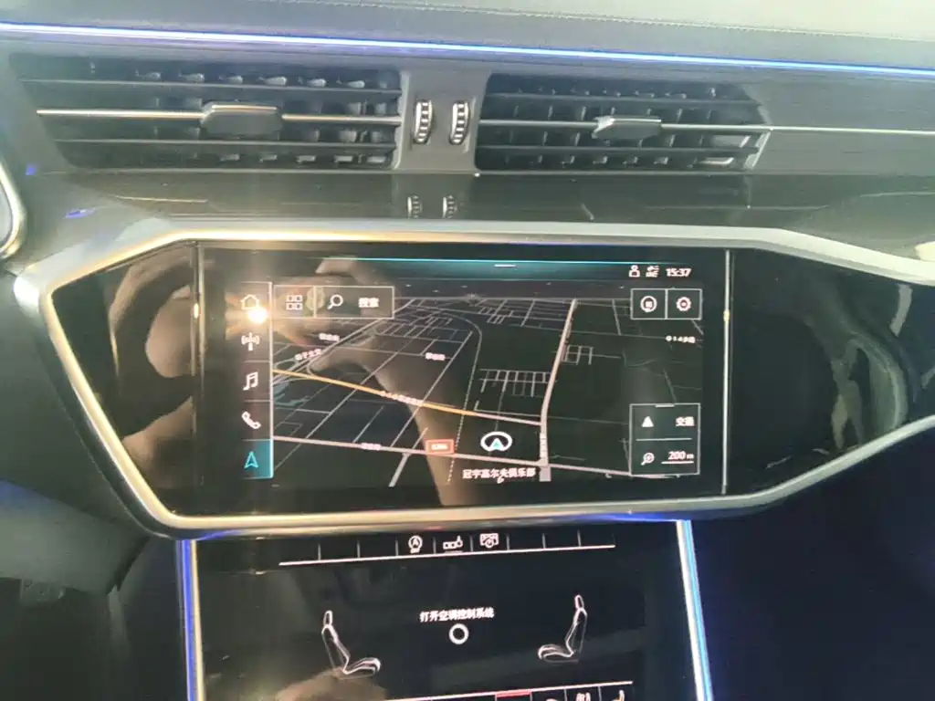 Audi A6L — миниатюра 13