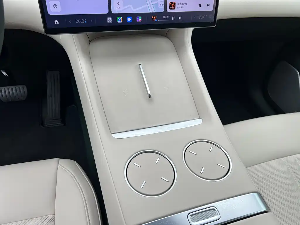 XIAOMI CAR XIAOMI YU7