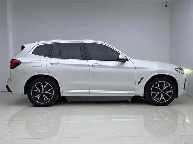 BMW X3 — миниатюра 13