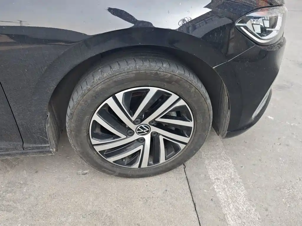 Volkswagen Lavida — миниатюра 24