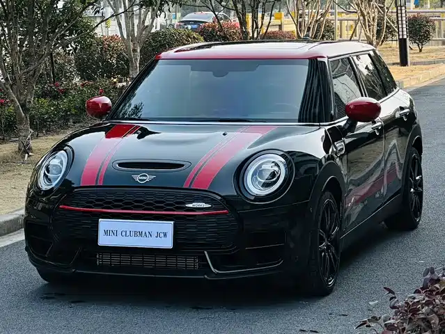 MINI JCW CLUBMAN