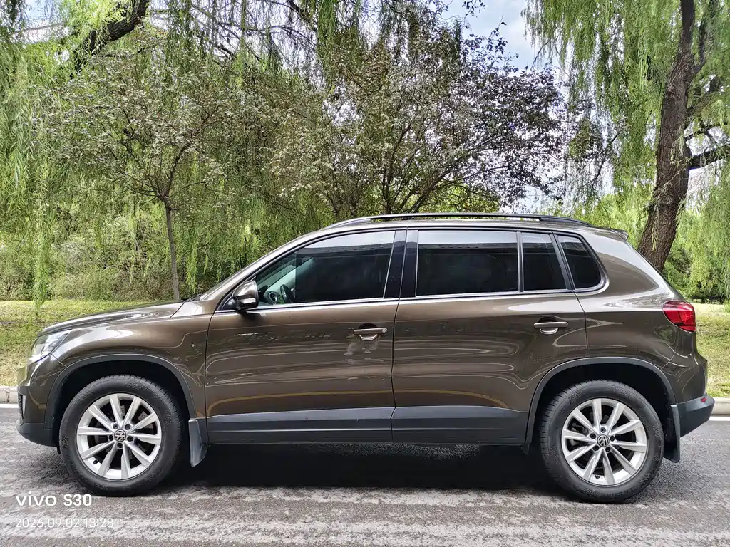 Volkswagen Tiguan — миниатюра 7