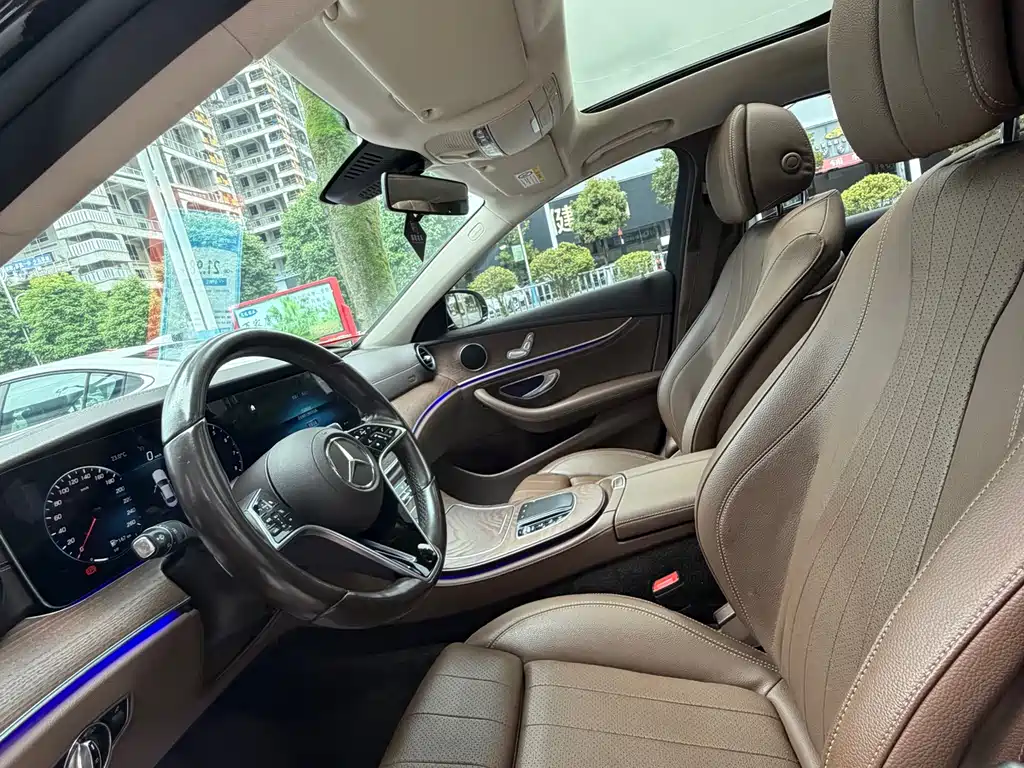 Mercedes-Benz E-Class E 2022 E 260 L