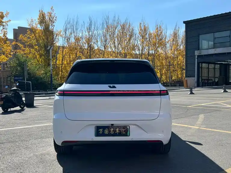 Li Auto Li L6 — миниатюра 4