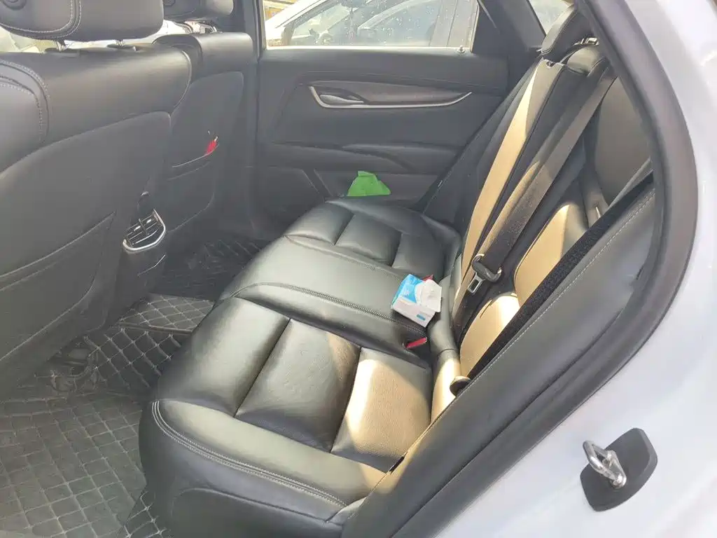 Cadillac XTS — миниатюра 13