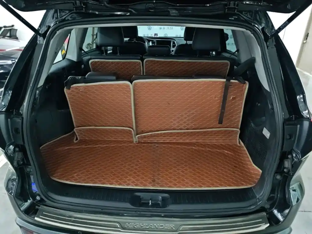 Toyota Highlander — миниатюра 19