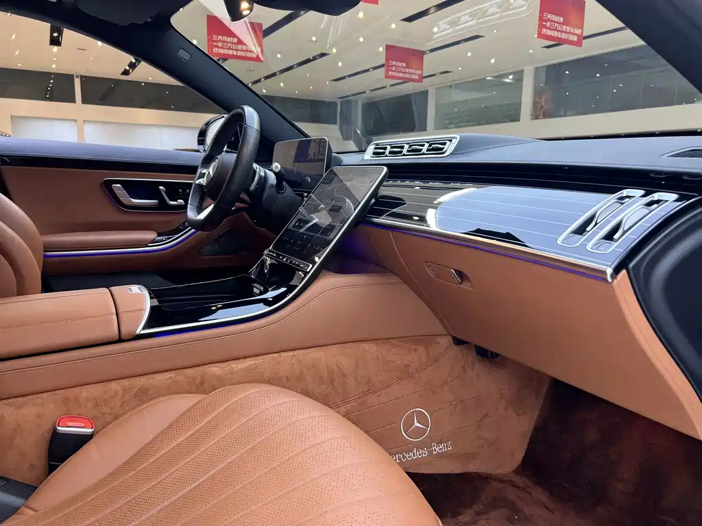 Mercedes-Benz S-Class — миниатюра 10