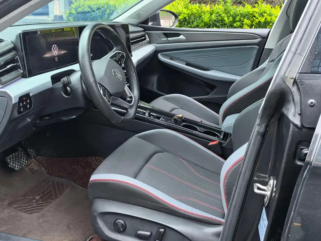 Volkswagen Lamando — миниатюра 8