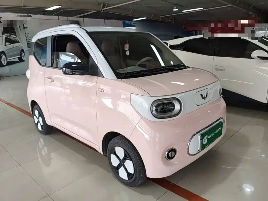 Wuling MINIEV — миниатюра 4