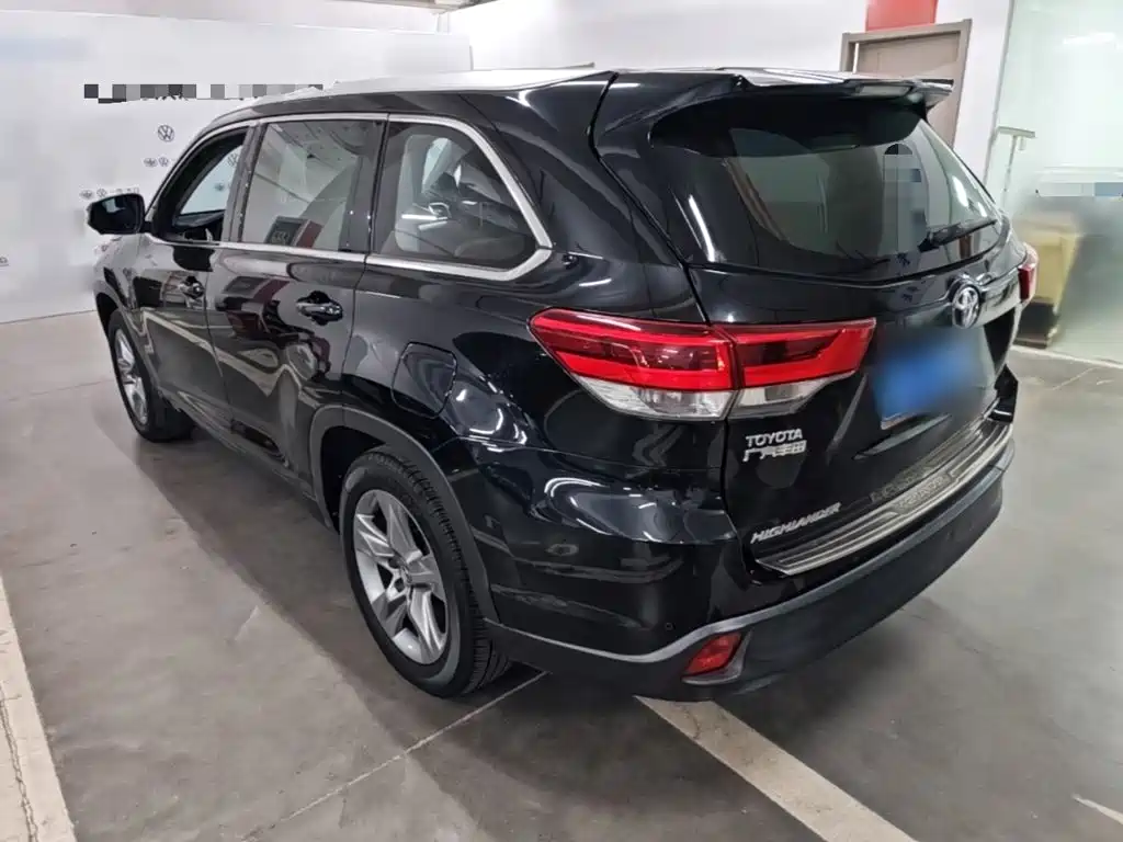 Toyota Highlander — миниатюра 5